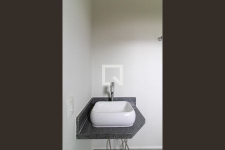 Casa à venda com 80m², 2 quartos e 1 vaga Casa à venda com 80m², 2 quartos e 1 vagaBanheiro do Quarto 1
