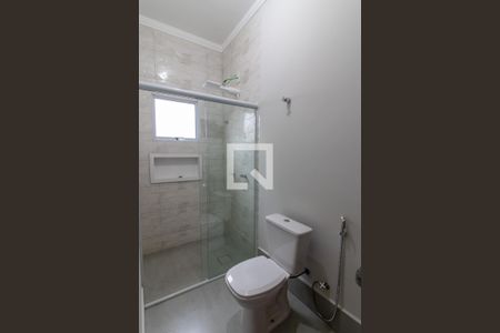 Casa à venda com 80m², 2 quartos e 1 vaga Casa à venda com 80m², 2 quartos e 1 vagaBanheiro