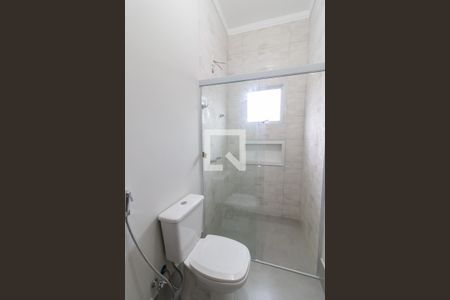 Casa para alugar com 80m², 2 quartos e 2 vagas Casa para alugar com 80m², 2 quartos e 2 vagasBanheiro Social