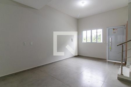 Sala de casa para alugar com 2 quartos, 80m² em Parque dos Pomares, Campinas