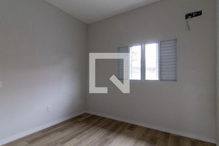 Casa para alugar com 80m², 2 quartos e 2 vagas Casa para alugar com 80m², 2 quartos e 2 vagasQuarto 2