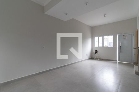 Casa para alugar com 83m², 3 quartos e 2 vagas Casa para alugar com 83m², 3 quartos e 2 vagasSala