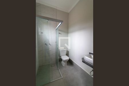 Casa para alugar com 83m², 3 quartos e 2 vagas Casa para alugar com 83m², 3 quartos e 2 vagasBanheiro do Quarto