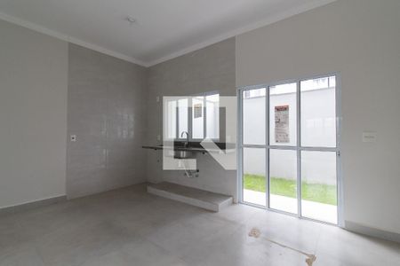 Casa para alugar com 83m², 3 quartos e 2 vagas Casa para alugar com 83m², 3 quartos e 2 vagasCozinha