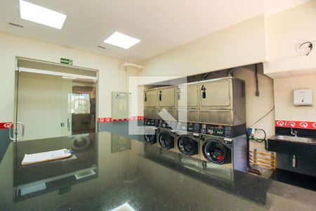 Apartamento para alugar com 48m², 2 quartos e 1 vaga Apartamento para alugar com 48m², 2 quartos e 1 vagaLavanderia