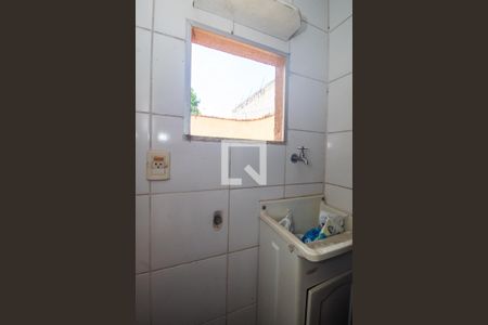 Casa à venda com 193m², 3 quartos e 2 vagasÁrea de Serviço