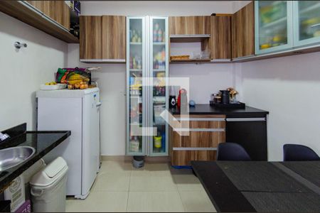 Apartamento à venda com 168m², 3 quartos e 2 vagasCozinha