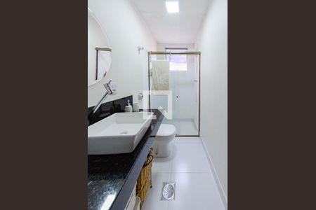 Apartamento à venda com 168m², 3 quartos e 2 vagasBanheiro