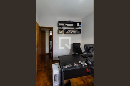 Apartamento à venda com 168m², 3 quartos e 2 vagasQuarto 1