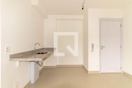 Cozinha de kitnet/studio à venda com 1 quarto, 41m² em Indianópolis, São Paulo