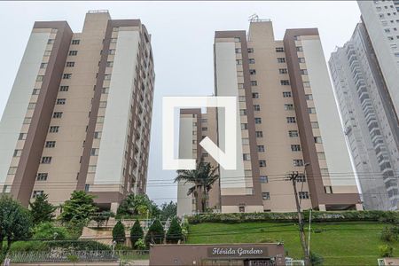 Apartamento para alugar com 65m², 3 quartos e 1 vaga Apartamento para alugar com 65m², 3 quartos e 1 vagaFachada