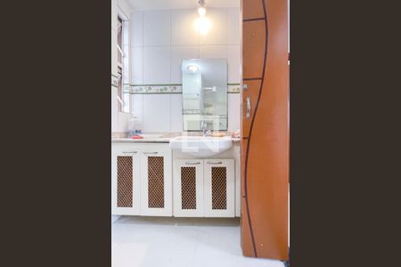 Apartamento para alugar com 65m², 3 quartos e 1 vaga Apartamento para alugar com 65m², 3 quartos e 1 vagaBanheiro Social