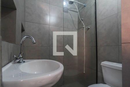 Casa para alugar com 1 quarto, 40m² em Jardim Guairaca, São Paulo