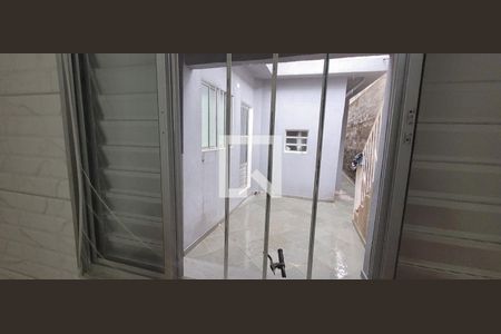 Vista Janela de apartamento para alugar com 1 quarto, 35m² em Vila Gepina, Itaquaquecetuba