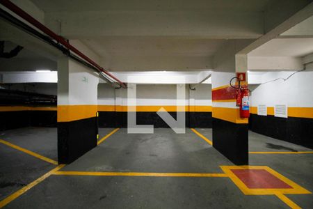 Apartamento à venda com 148m², 3 quartos e 1 vaga Apartamento à venda com 148m², 3 quartos e 1 vagaGaragem