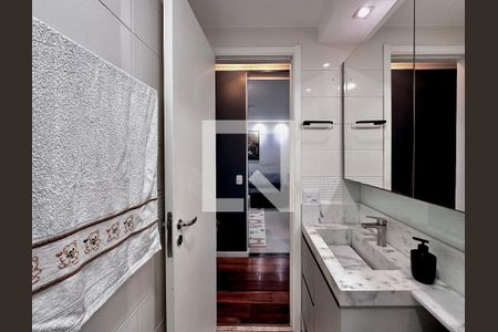 Apartamento para alugar com 63m², 3 quartos e 1 vaga Apartamento para alugar com 63m², 3 quartos e 1 vagaBanheiro Social