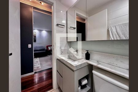 Apartamento para alugar com 63m², 3 quartos e 1 vaga Apartamento para alugar com 63m², 3 quartos e 1 vagaBanheiro Social