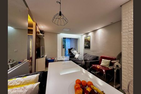 Apartamento para alugar com 63m², 3 quartos e 1 vaga Apartamento para alugar com 63m², 3 quartos e 1 vagaSala