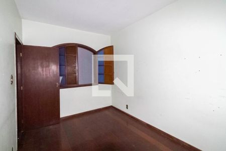 Casa à venda com 480m², 3 quartos e 4 vagasQuarto 2