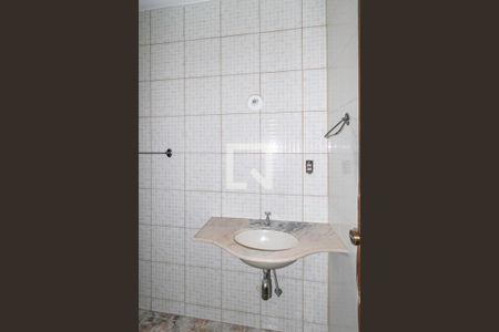 Casa à venda com 480m², 3 quartos e 4 vagasBanheiro social 1