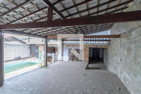 Casa à venda com 480m², 3 quartos e 4 vagasEntrada