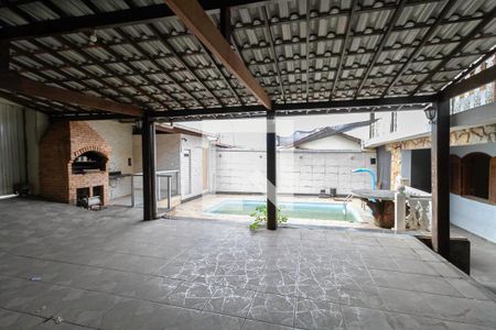 Casa à venda com 480m², 3 quartos e 4 vagasPiscina