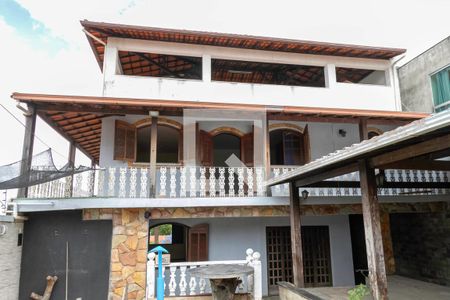 Casa à venda com 480m², 3 quartos e 4 vagasFachada