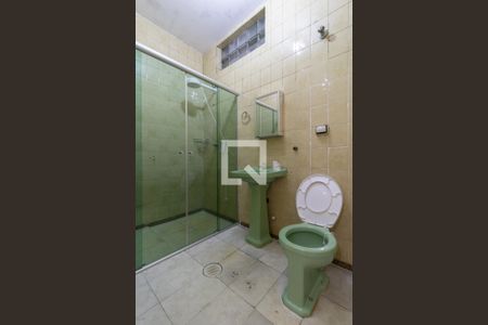 Casa para alugar com 110m², 3 quartos e 1 vagaBanheiro
