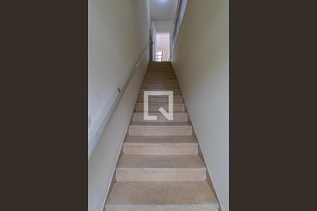 Casa para alugar com 110m², 3 quartos e 1 vagaEscada