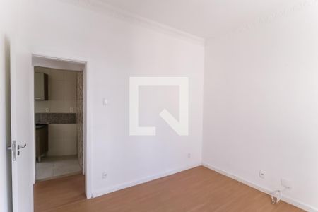 Quarto 1 de apartamento para alugar com 2 quartos, 55m² em Lins de Vasconcelos, Rio de Janeiro