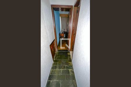 Apartamento à venda com 400m², 5 quartos e 3 vagas Apartamento à venda com 400m², 5 quartos e 3 vagasCorredor