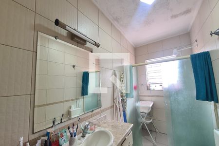 Casa à venda com 300m², 2 quartos e 2 vagas Casa à venda com 300m², 2 quartos e 2 vagasBanheiro 1