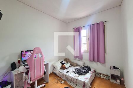 Casa à venda com 300m², 2 quartos e 2 vagas Casa à venda com 300m², 2 quartos e 2 vagasQuarto 3