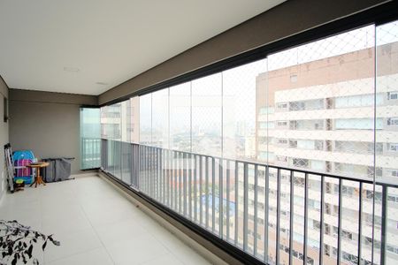 Apartamento para alugar com 105m², 2 quartos e 2 vagasVaranda