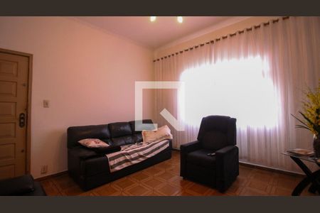 Casa à venda com 3 quartos, 200m² em Vila Bela, São Paulo