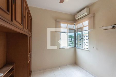 Quarto de apartamento para alugar com 1 quarto, 38m² em Grajaú, Rio de Janeiro