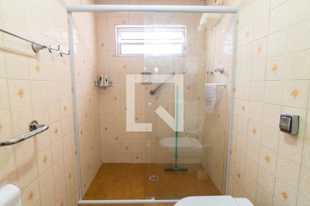 Casa à venda com 110m², 3 quartos e 2 vagasBanheiro da Suíte 3 Detalhe