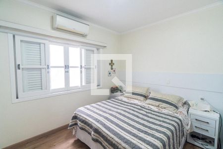 Casa à venda com 110m², 3 quartos e 2 vagasSuite 2