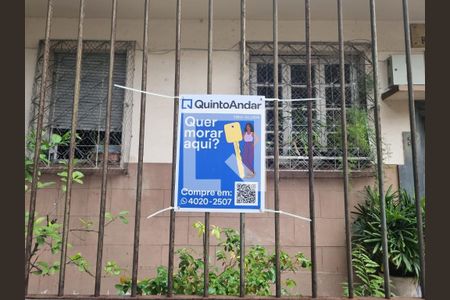 Apartamento à venda com 80m², 3 quartos e 1 vaga Apartamento à venda com 80m², 3 quartos e 1 vagaFachada Placa