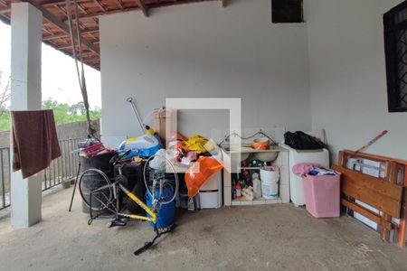 Casa à venda com 400m², 3 quartos e 8 vagasÁrea de Serviço