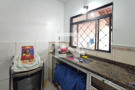 Casa à venda com 400m², 3 quartos e 8 vagasCozinha