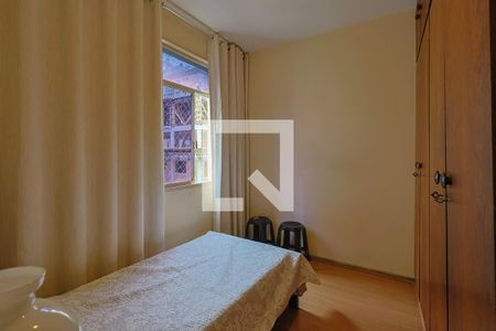 Apartamento à venda com 90m², 3 quartos e 2 vagasQuarto 2