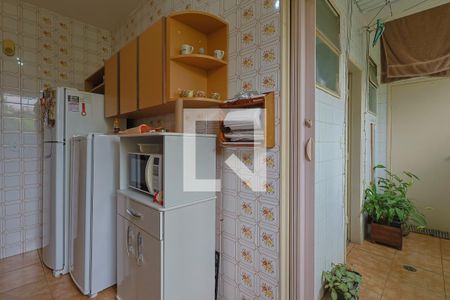 Apartamento à venda com 90m², 3 quartos e 2 vagasCozinha