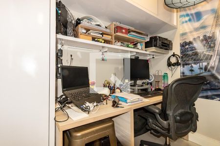 Apartamento para alugar com 72m², 2 quartos e 1 vaga Apartamento para alugar com 72m², 2 quartos e 1 vagaQuarto de Serviço