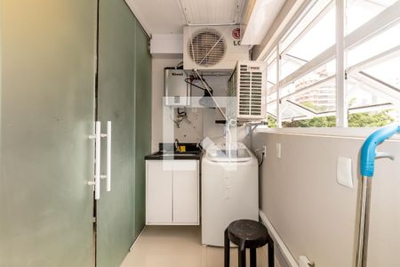 Apartamento para alugar com 72m², 2 quartos e 1 vaga Apartamento para alugar com 72m², 2 quartos e 1 vagaÁrea de Serviço