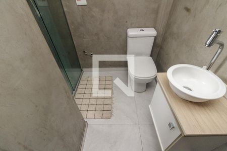 Banheiro de kitnet/studio à venda com 1 quarto, 28m² em Vila Buarque, São Paulo