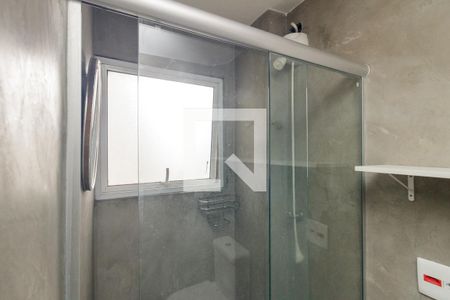 Banheiro de kitnet/studio à venda com 1 quarto, 28m² em Vila Buarque, São Paulo