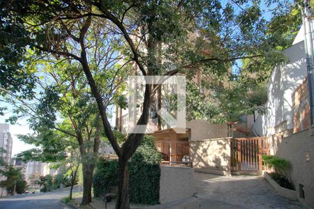 Apartamento à venda com 160m², 4 quartos e 2 vagasFachada