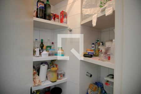 Apartamento à venda com 160m², 4 quartos e 2 vagasDispensa