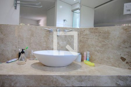 Apartamento à venda com 160m², 4 quartos e 2 vagasBanheiro da Suíte